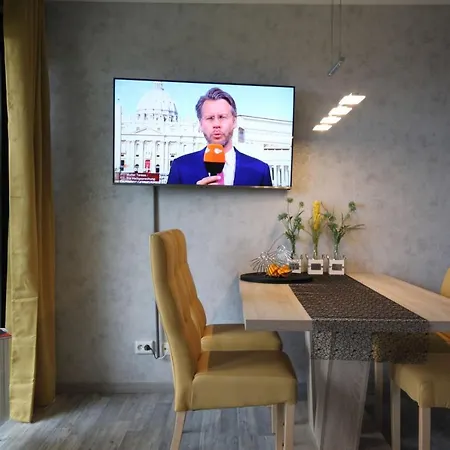 Manhattan 516 Mit Schwimmbad *