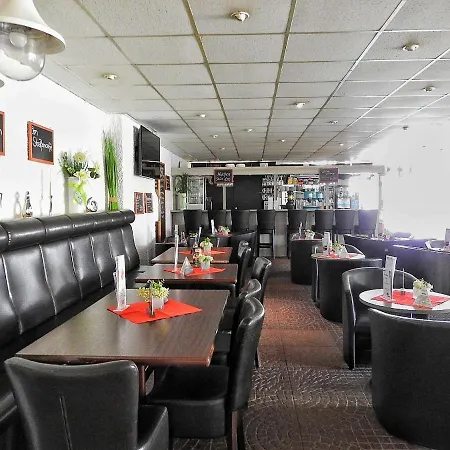 Manhattan 516 Mit Schwimmbad *