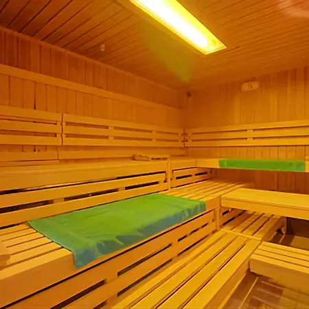 Manhattan 516 Mit Schwimmbad